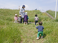 僕だって坂道上れるよー