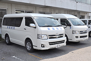 通所リハの送迎車